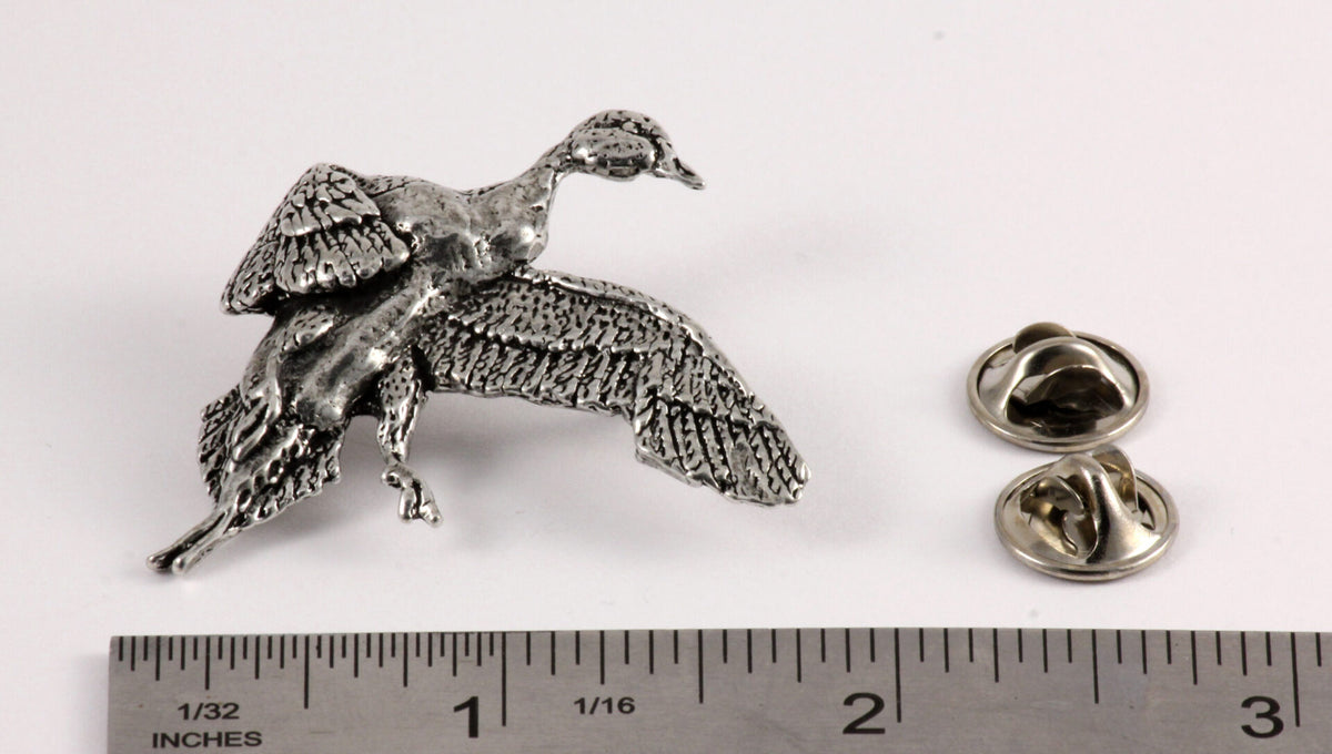 Pintail Flying Right Pin B011
