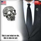Skull Side View Pin G122