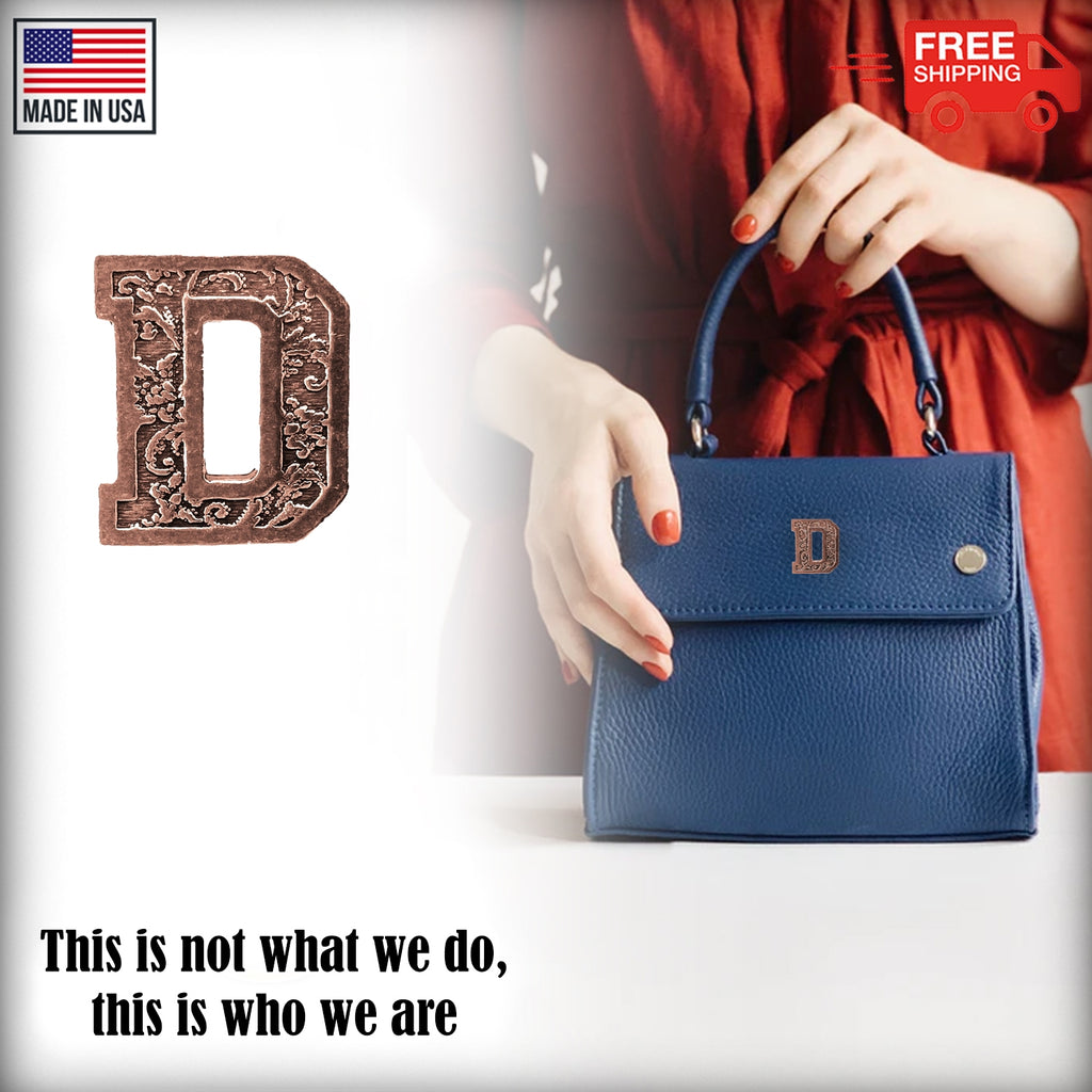 D Letter Pin L004