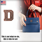 D Letter Pin L004