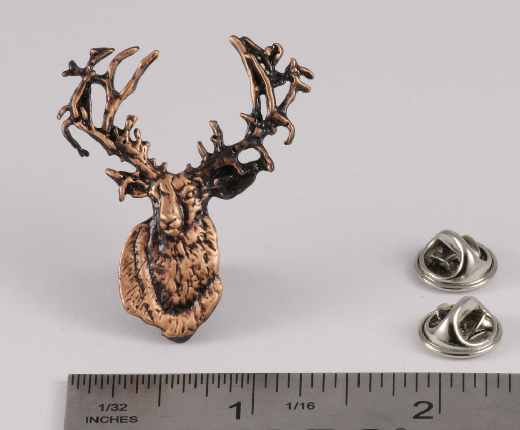Non Typical Deer Head Pin