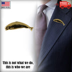 Beluga Whale Pin M076